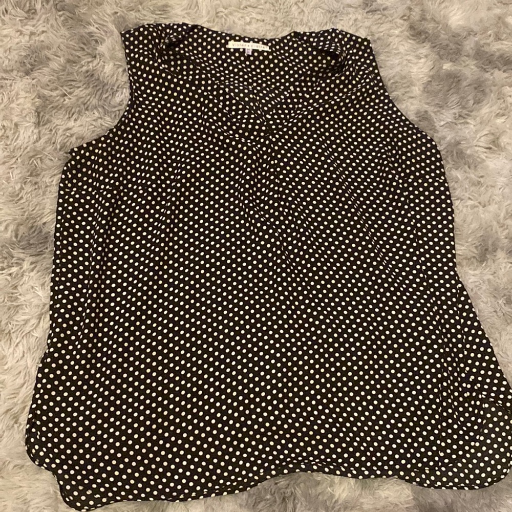 Violet and Claire blouse 2X polka dot